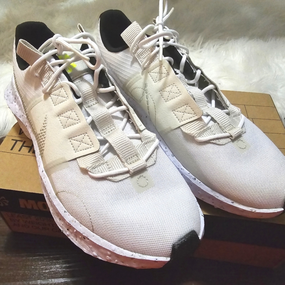 Nike Crater Impact SE in "White/Light Bone-Sail-Volt"